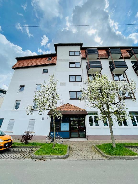 Speyerbach - Modernes Apartment Nahe Neustadter Innenstadt Neustadt an der Weinstraße Buitenkant foto